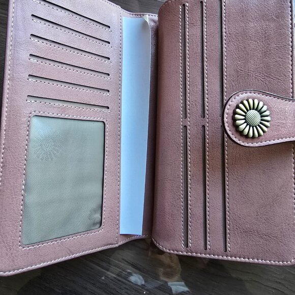 Ladies Pink Credit Card Wallet NEW with Wrist Strap - Picture 4 of 7